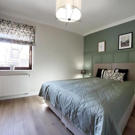 אלבלאג Komfortowy Apartament Przy Bramie Targowej Z Tarasem- Old Town מראה חיצוני תמונה