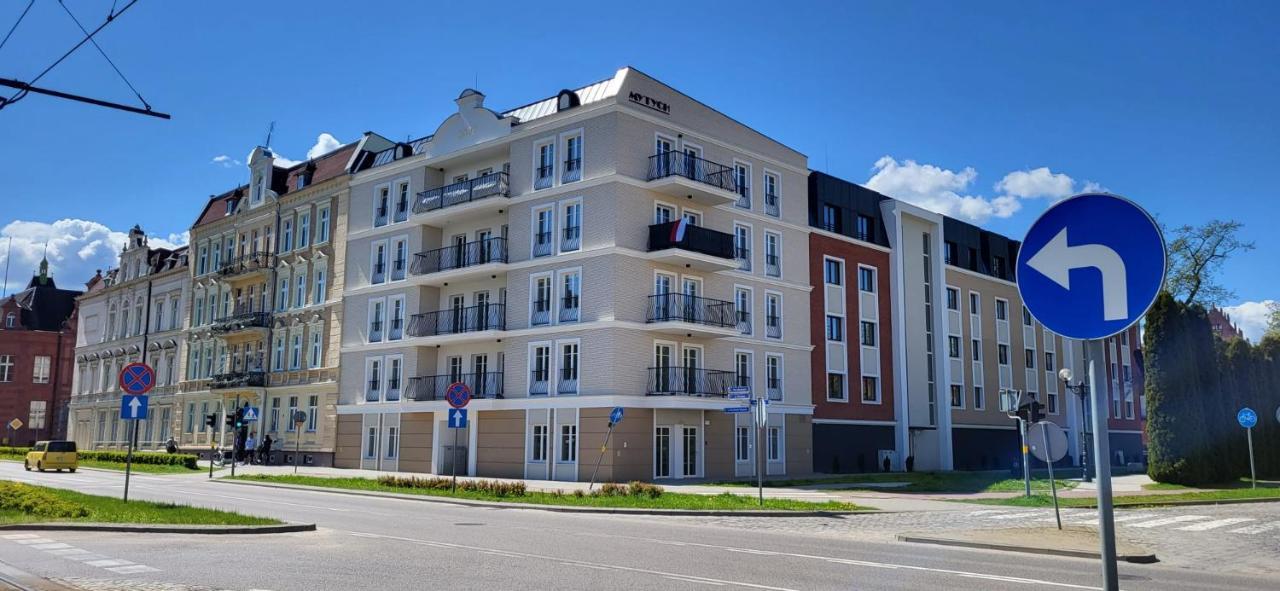 אלבלאג Komfortowy Apartament Przy Bramie Targowej Z Tarasem- Old Town מראה חיצוני תמונה