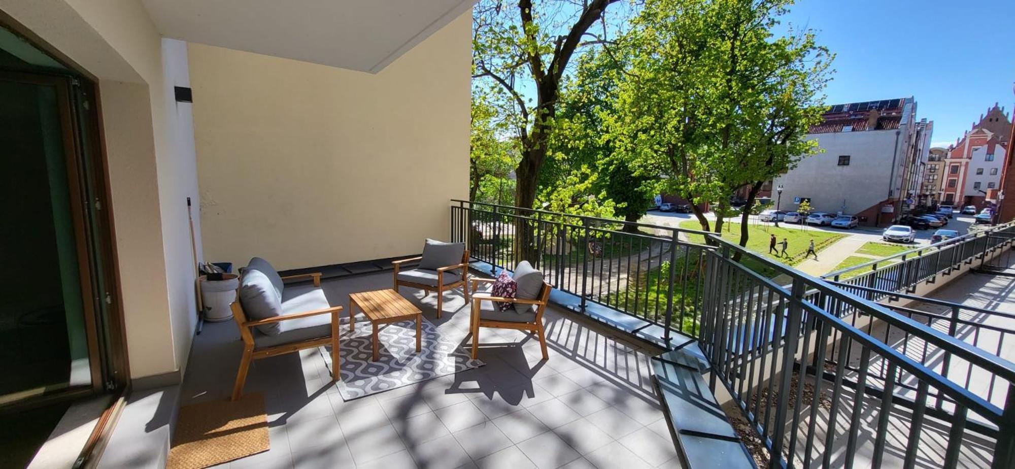 אלבלאג Komfortowy Apartament Przy Bramie Targowej Z Tarasem- Old Town מראה חיצוני תמונה